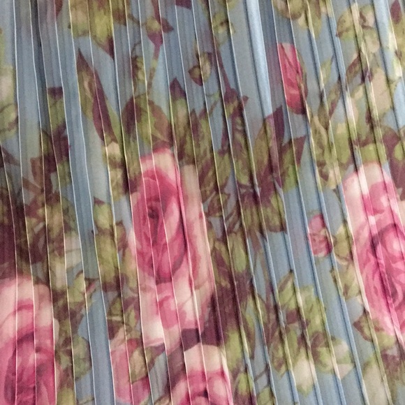 LLR Jill - Picture 2 of 6